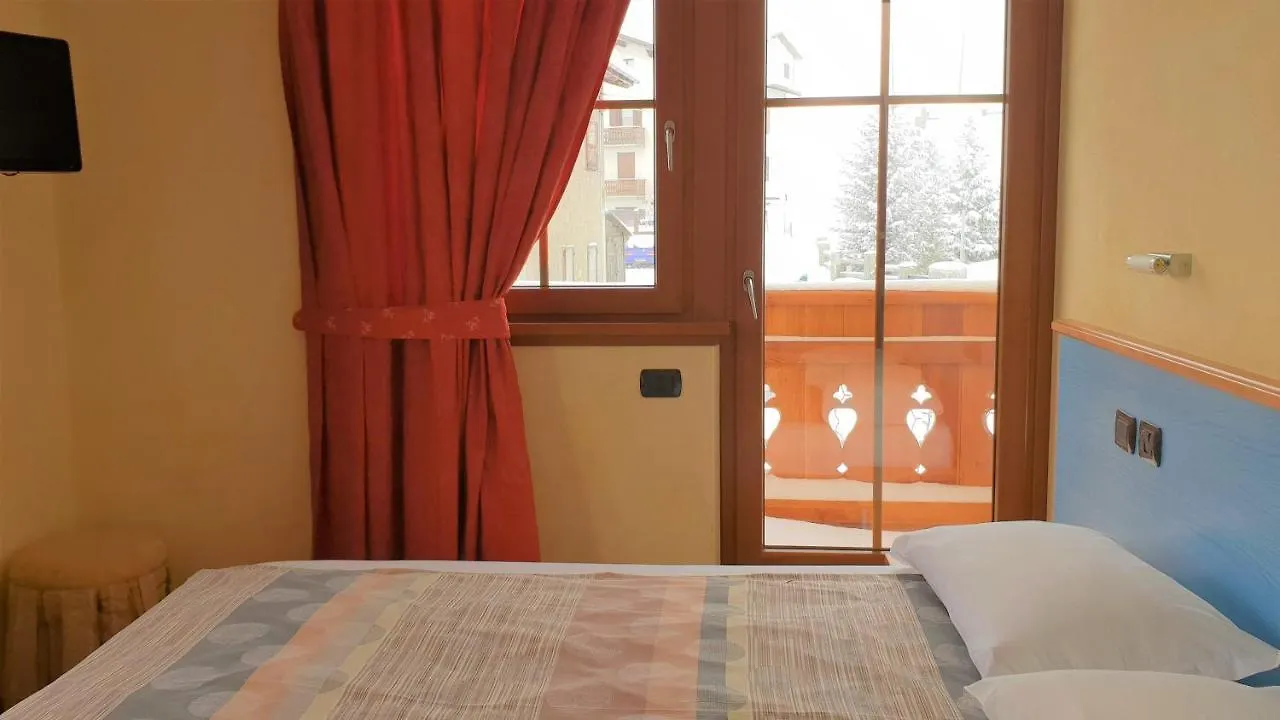 Alpino Lodge Bivio Italy