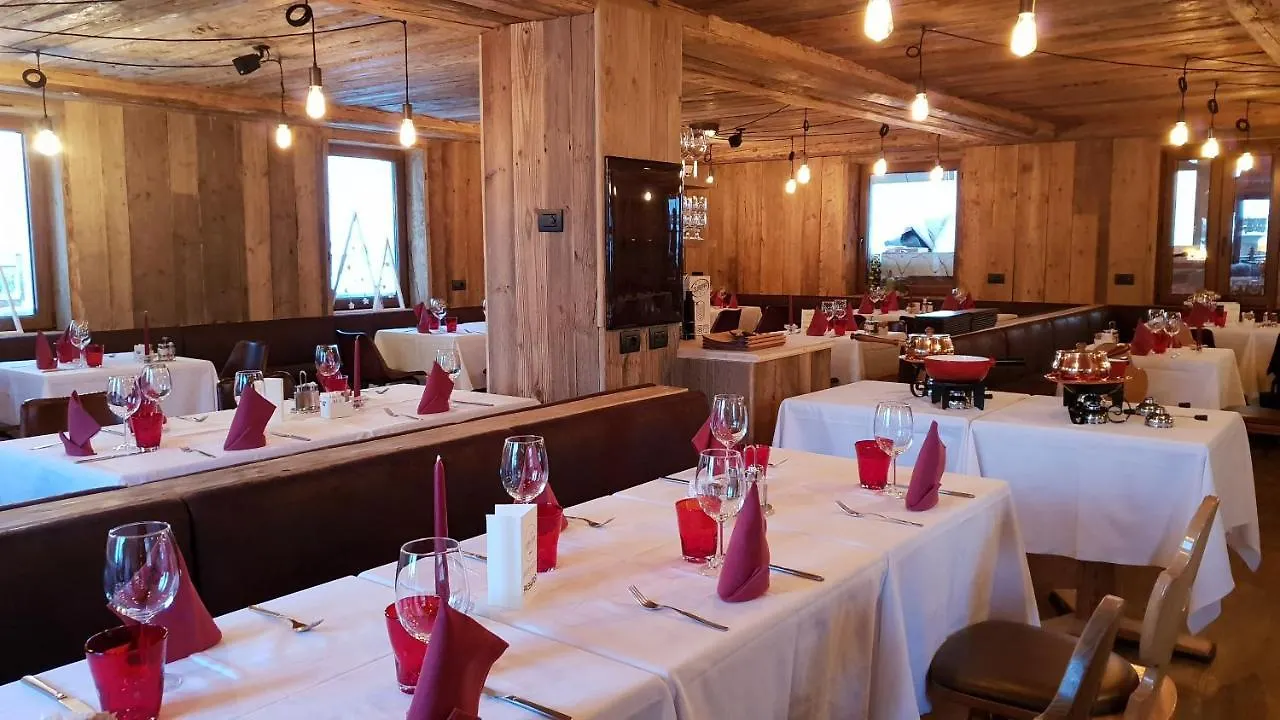 Alpino Lodge Bivio Livigno