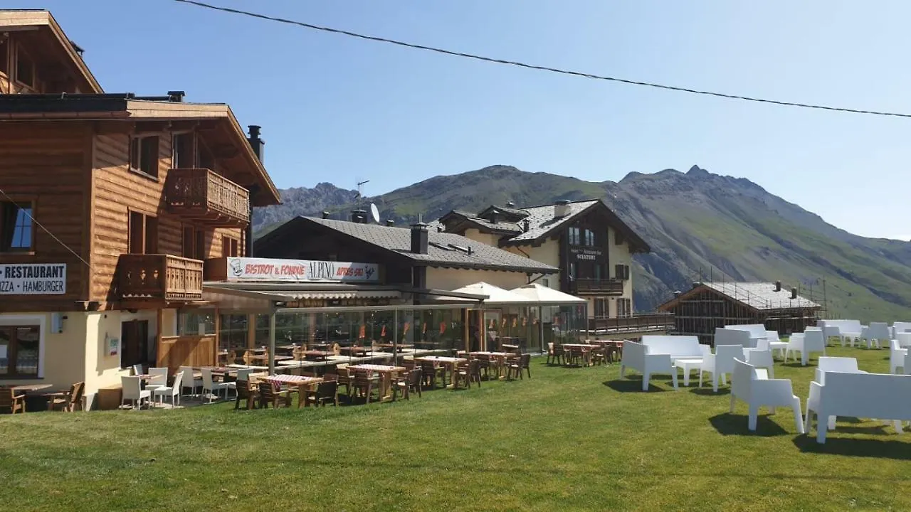 Alpino Lodge Bivio Livigno 3*,  İtalya